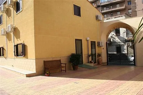 Hotel D'Orleans Palermo Italy