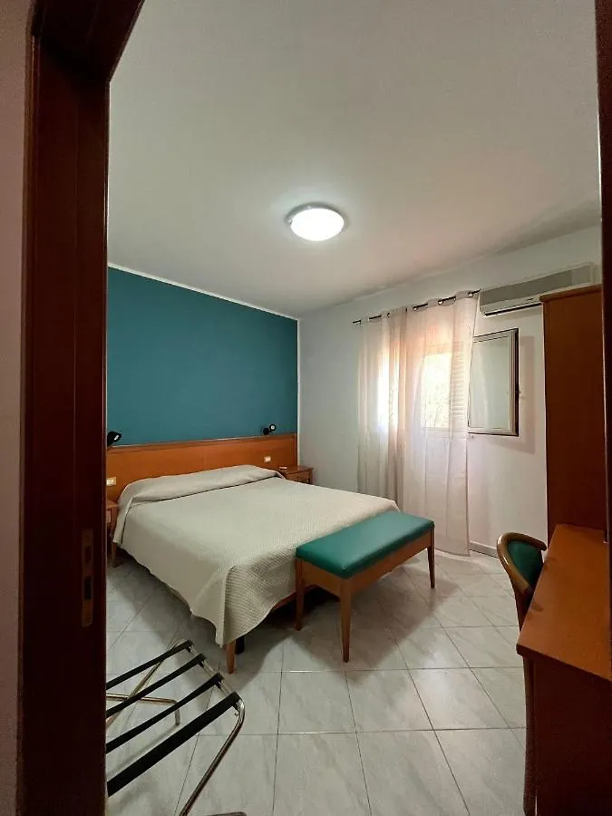 פלרמו Hotel D'Orleans 3*,  איטליה