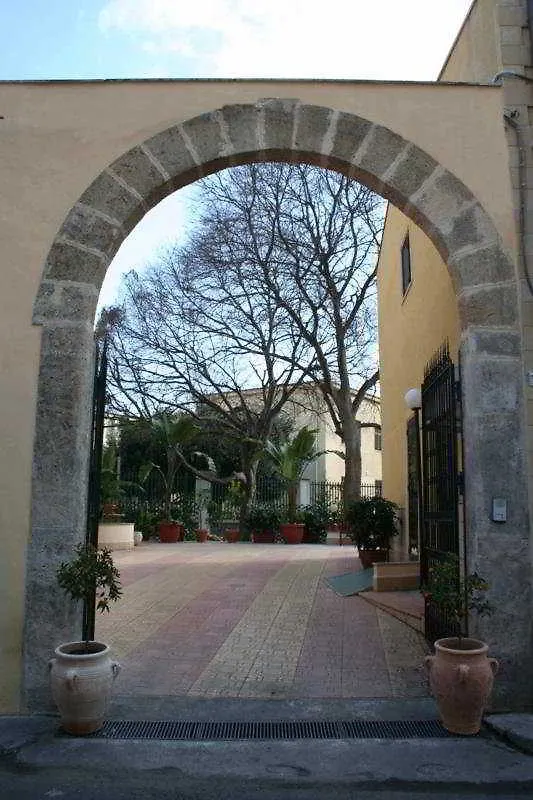 פלרמו Hotel D'Orleans
